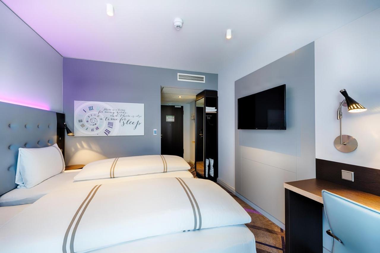Premier Inn Darmstadt City Centre Екстер'єр фото