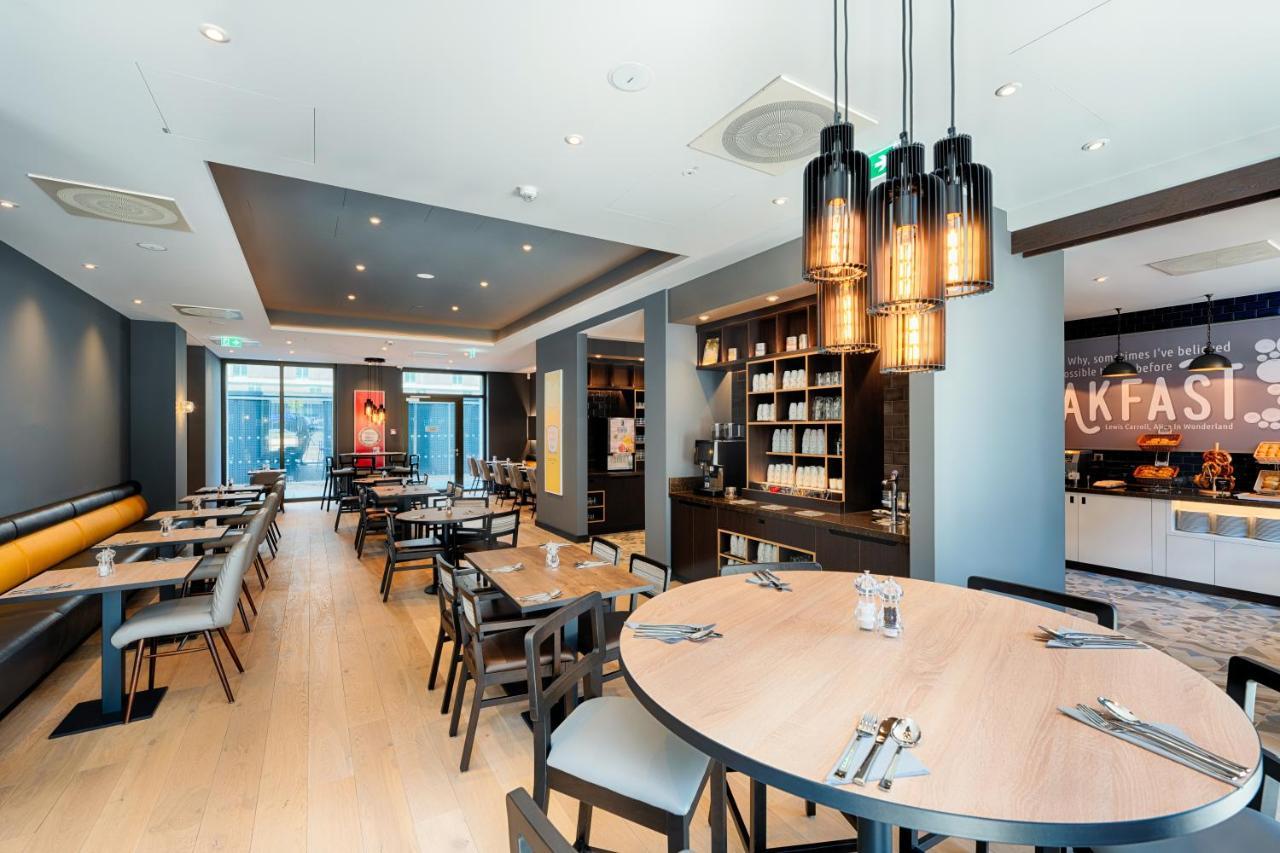 Premier Inn Darmstadt City Centre Екстер'єр фото