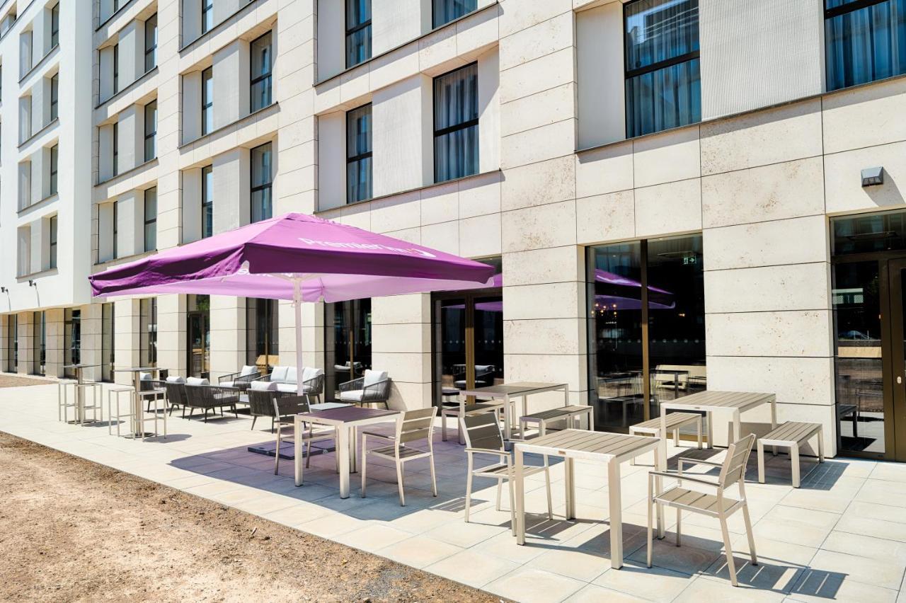 Premier Inn Darmstadt City Centre Екстер'єр фото