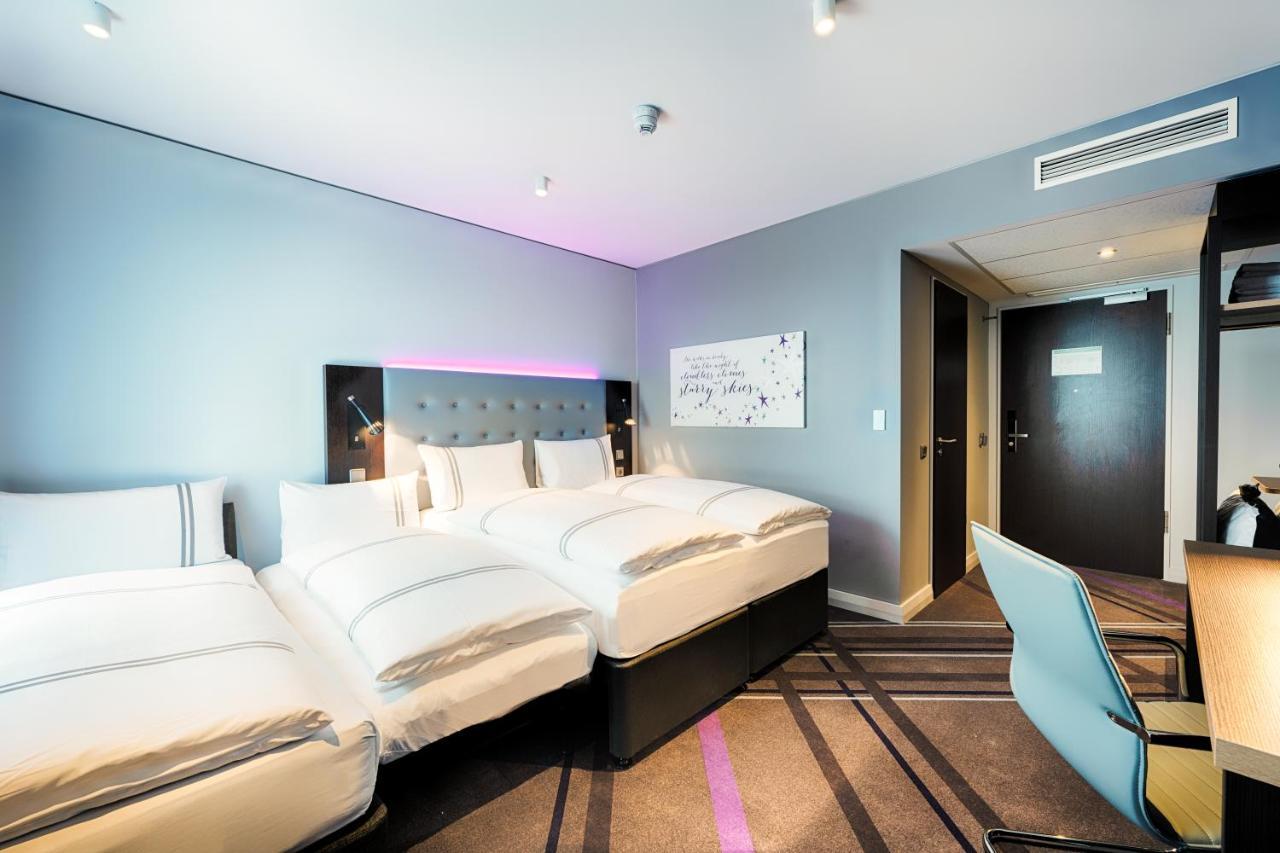 Premier Inn Darmstadt City Centre Екстер'єр фото