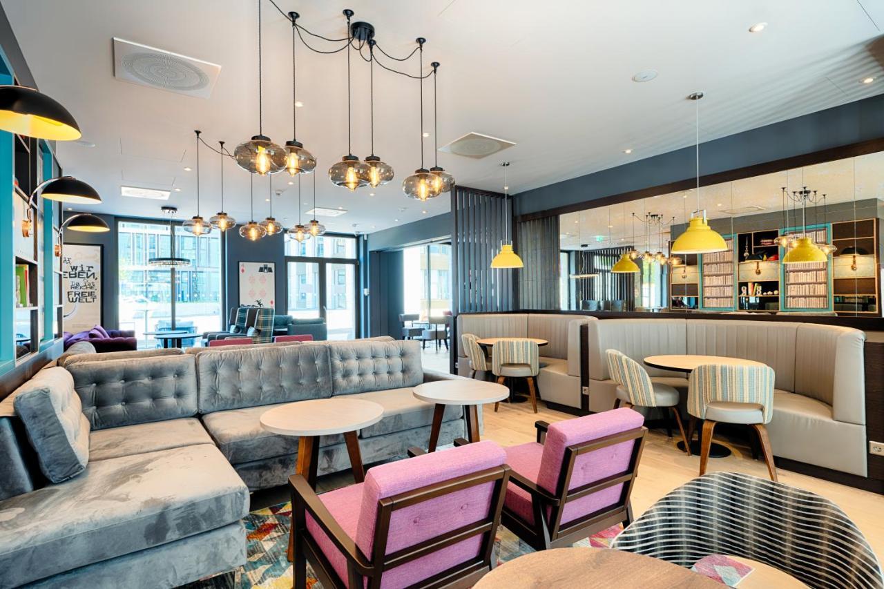 Premier Inn Darmstadt City Centre Екстер'єр фото