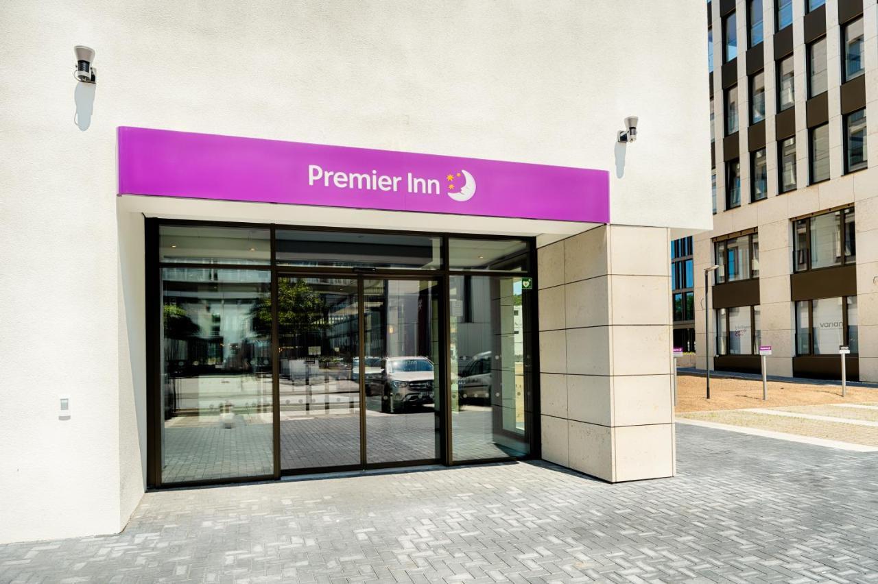 Premier Inn Darmstadt City Centre Екстер'єр фото