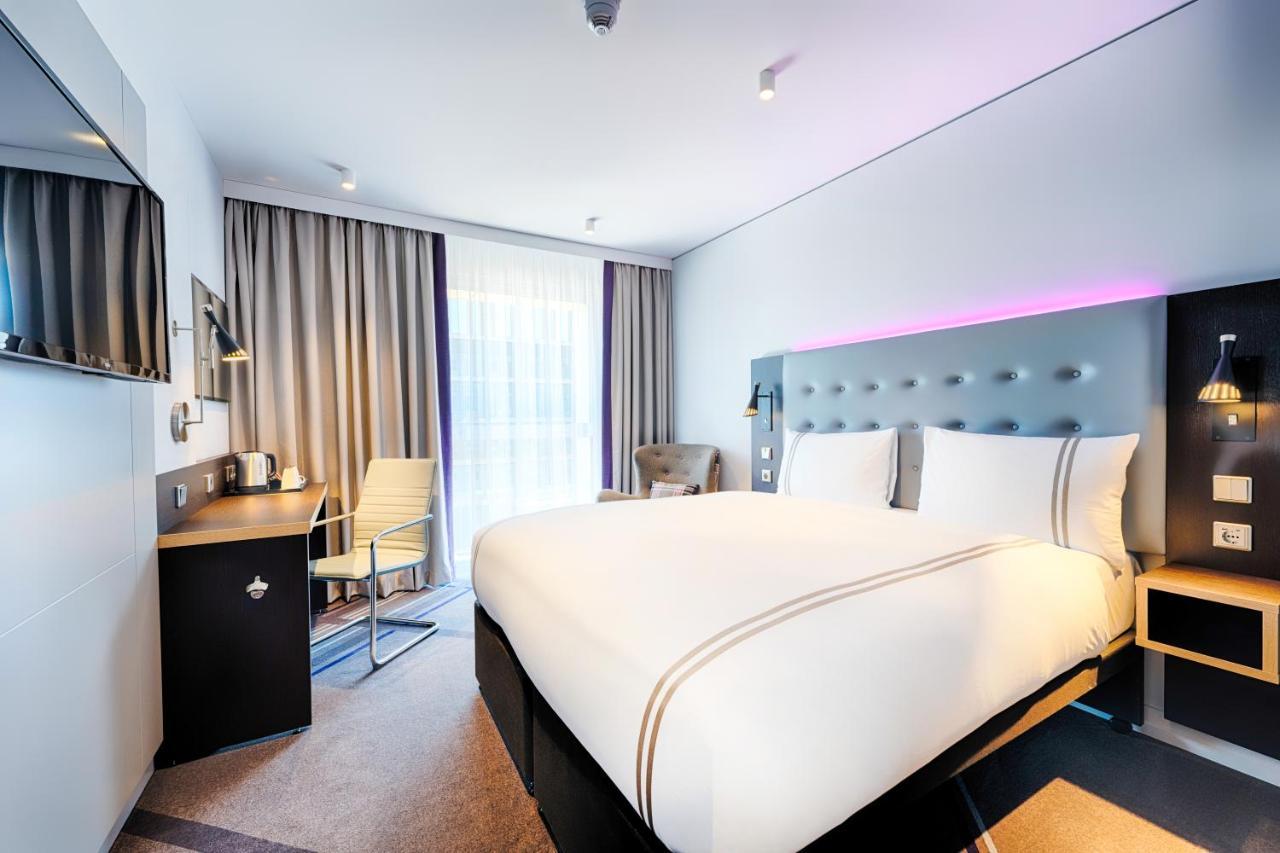 Premier Inn Darmstadt City Centre Екстер'єр фото