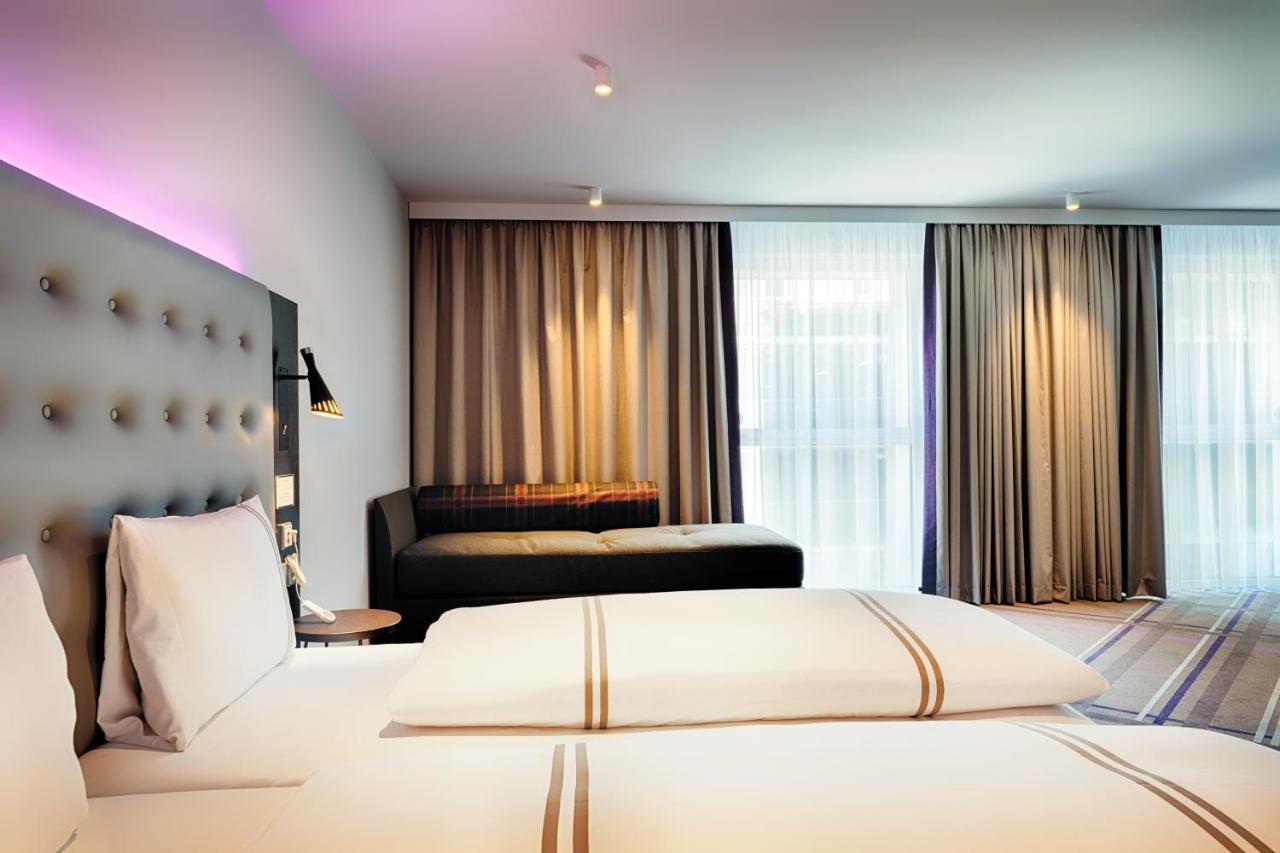 Premier Inn Darmstadt City Centre Екстер'єр фото